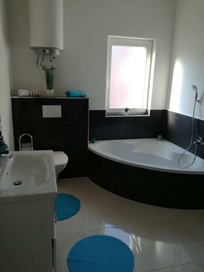 Apartman Adriatic Trogir Extérieur photo