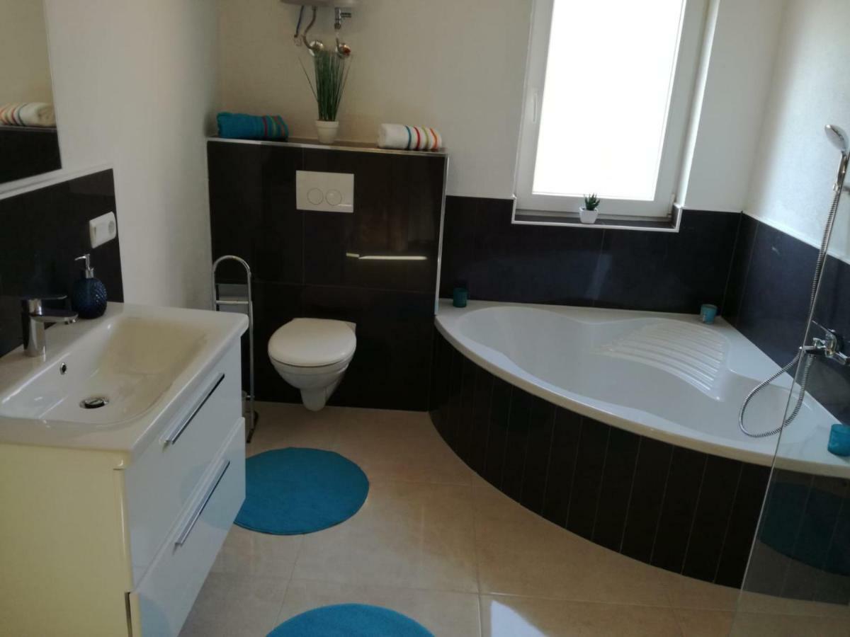 Apartman Adriatic Trogir Extérieur photo