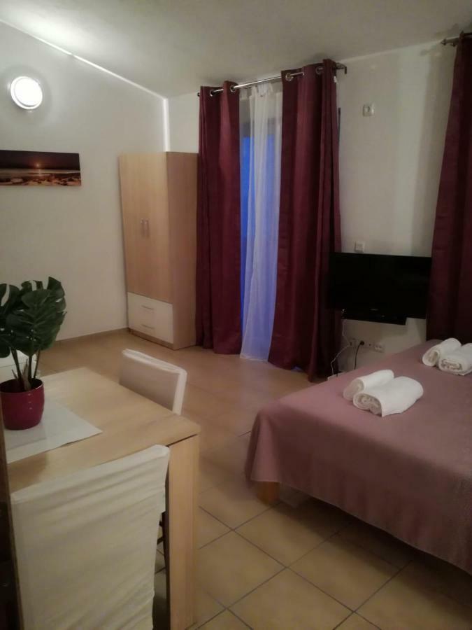 Apartman Adriatic Trogir Extérieur photo